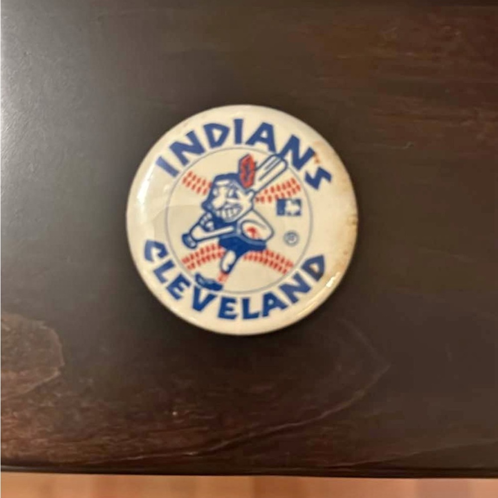 Vintage Cleveland Indians baseball pinback button (60’s)